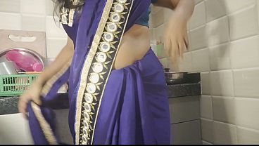 Desi Bhabhi was drinking tea in the kitchen when her neighbor came and fucked her